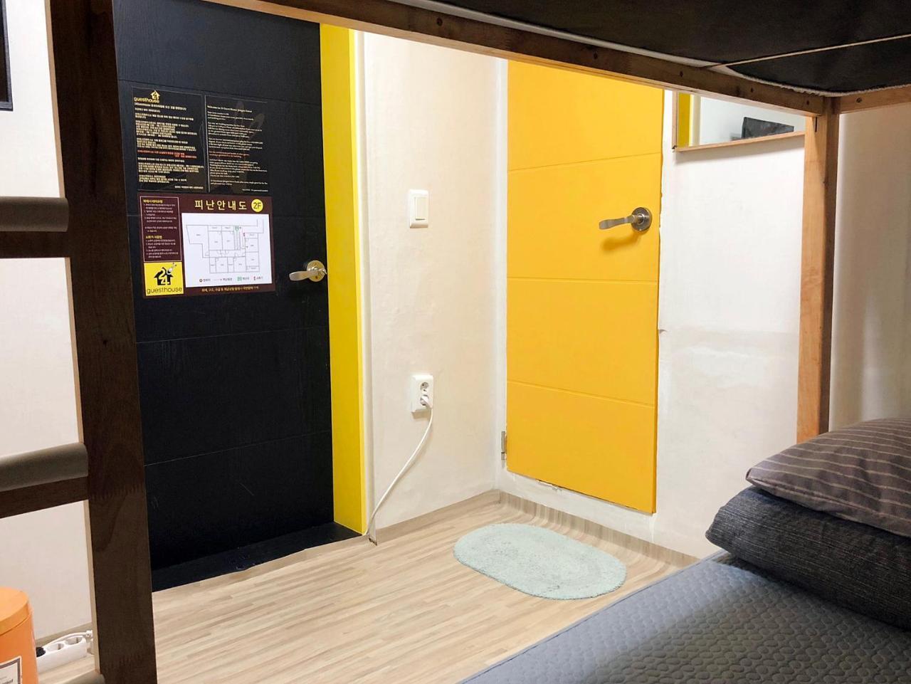 首爾 钟路塔24号宾馆酒店 外观 照片